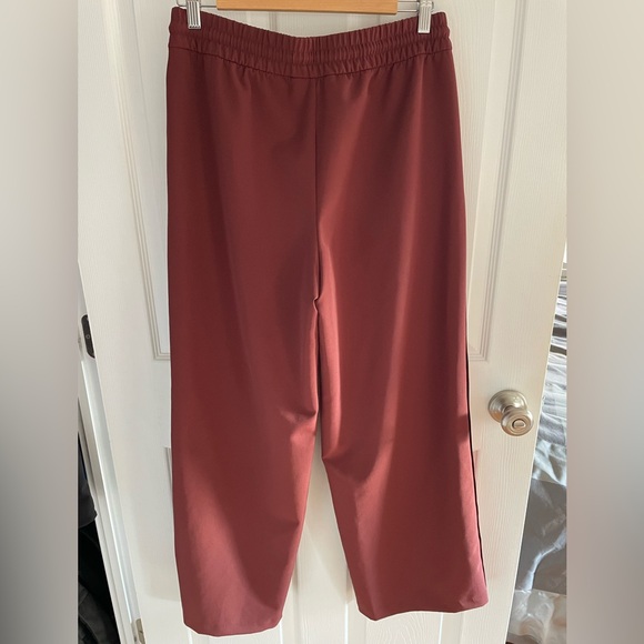 Athleta Endeavor High Rise Rust Wide-Leg Women's Pants Size Medium - Picture 4 of 5